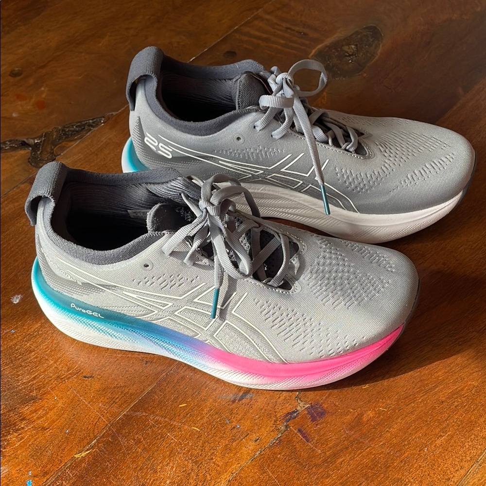 ASICS Gray and Pink Athletic Shoes with Cushioned Sole LIKE NEW